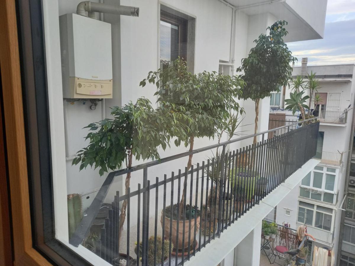 Confortevole 巴里 外观 照片